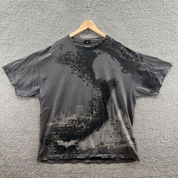 DC Comics The Dark Knight Batman All Over Print Movie Promo Gray T-Shirt - Picture 1 of 5